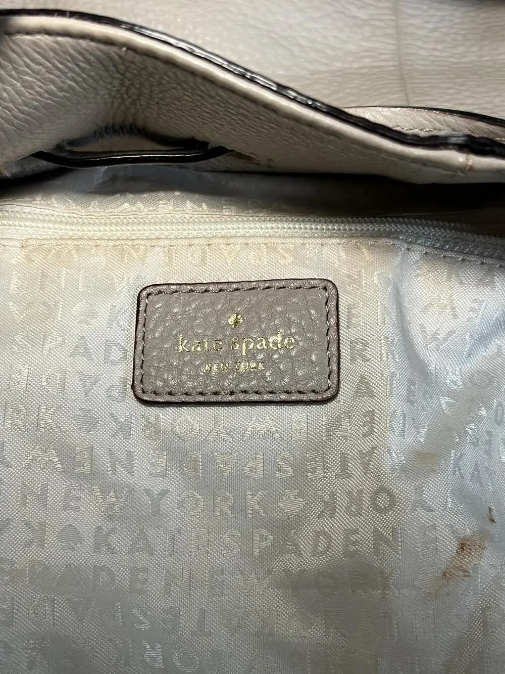 Kate Spade Bucket Bag Womens Large Beige Leather Tassel Drawstring Crossbody